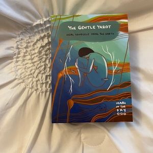 HANDCRAFTED tarot cards 🔮